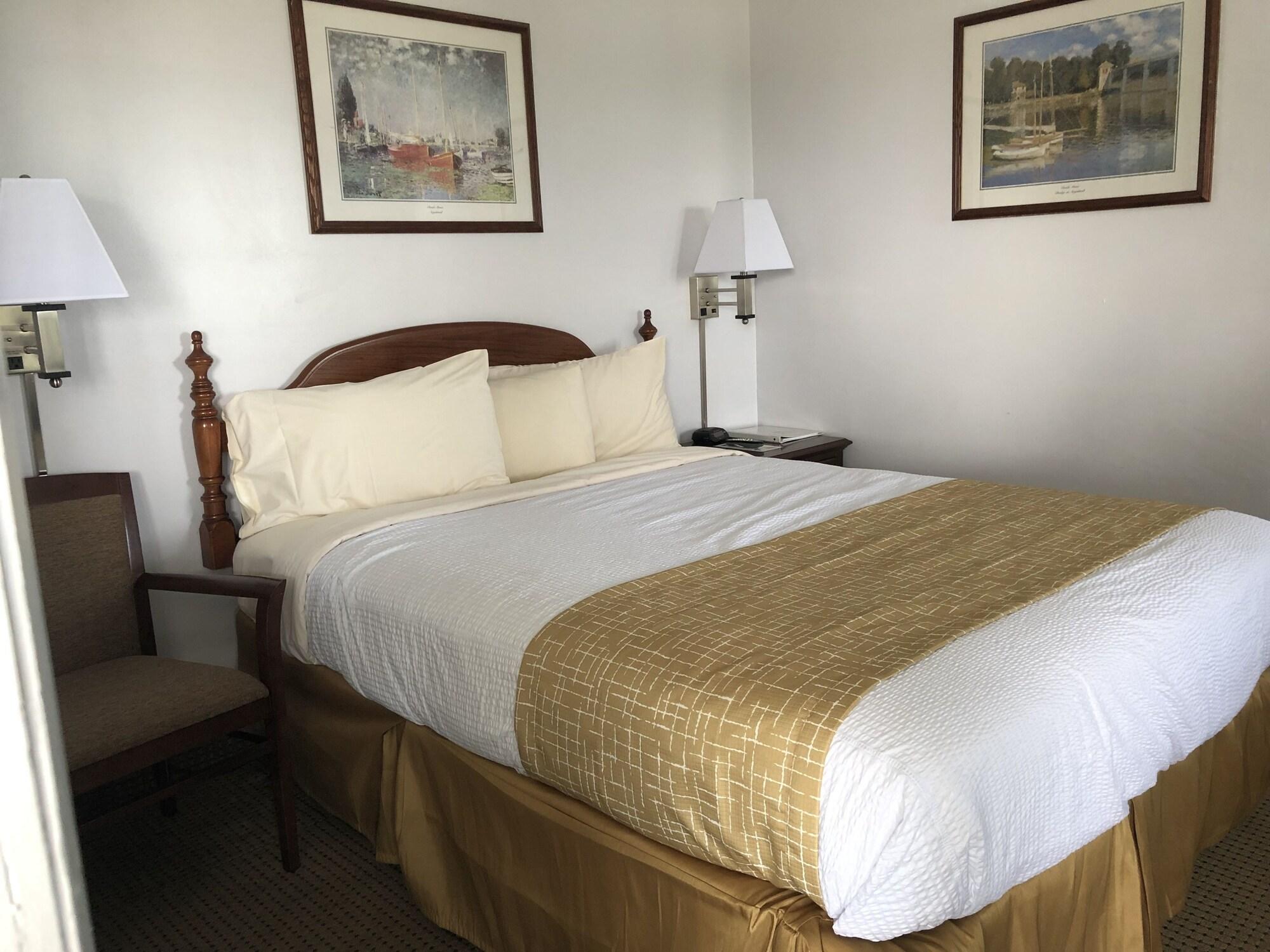 Travelodge By Wyndham Cape Cod Area West Dennis Εξωτερικό φωτογραφία