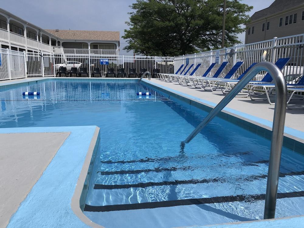 Travelodge By Wyndham Cape Cod Area West Dennis Εξωτερικό φωτογραφία