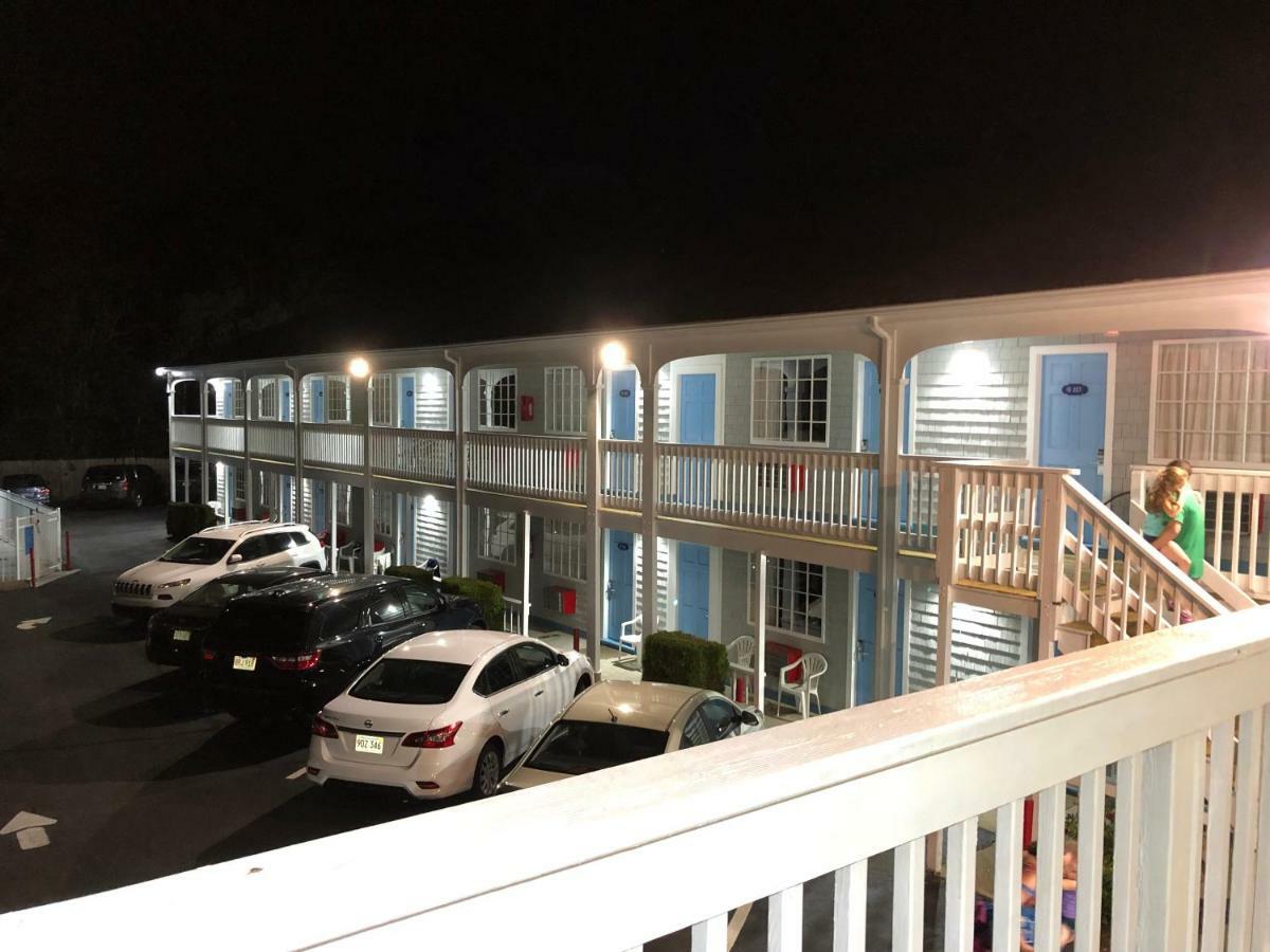 Travelodge By Wyndham Cape Cod Area West Dennis Εξωτερικό φωτογραφία